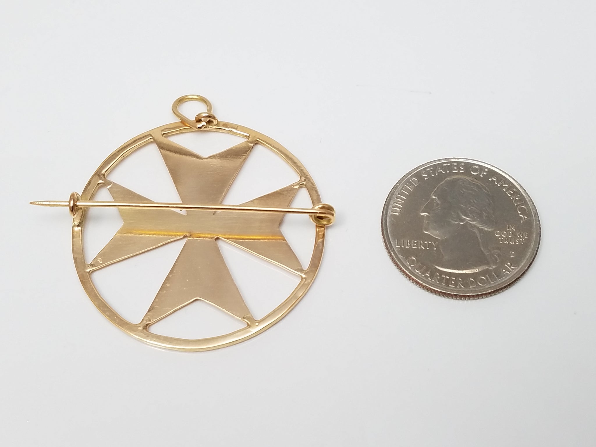 Vintage 18k Yellow Gold Maltese Cross Pendant/Brooch