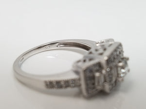 Luxurious 14k White Gold Natural Diamond Engagement Ring