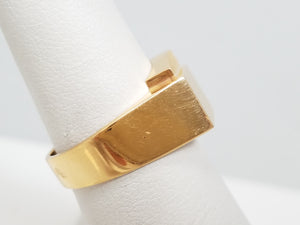 New! Chic 18k Solid Yellow Gold Signet Ring