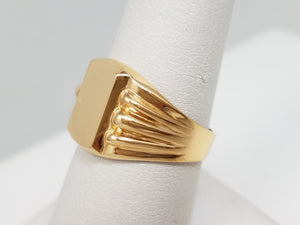 New 18k Yellow Gold Signet Ring