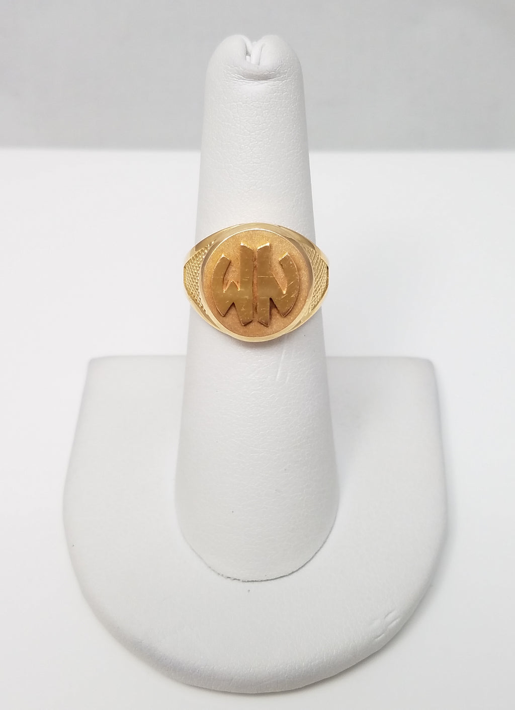 Vintage 18k Yellow Gold Signet Ring