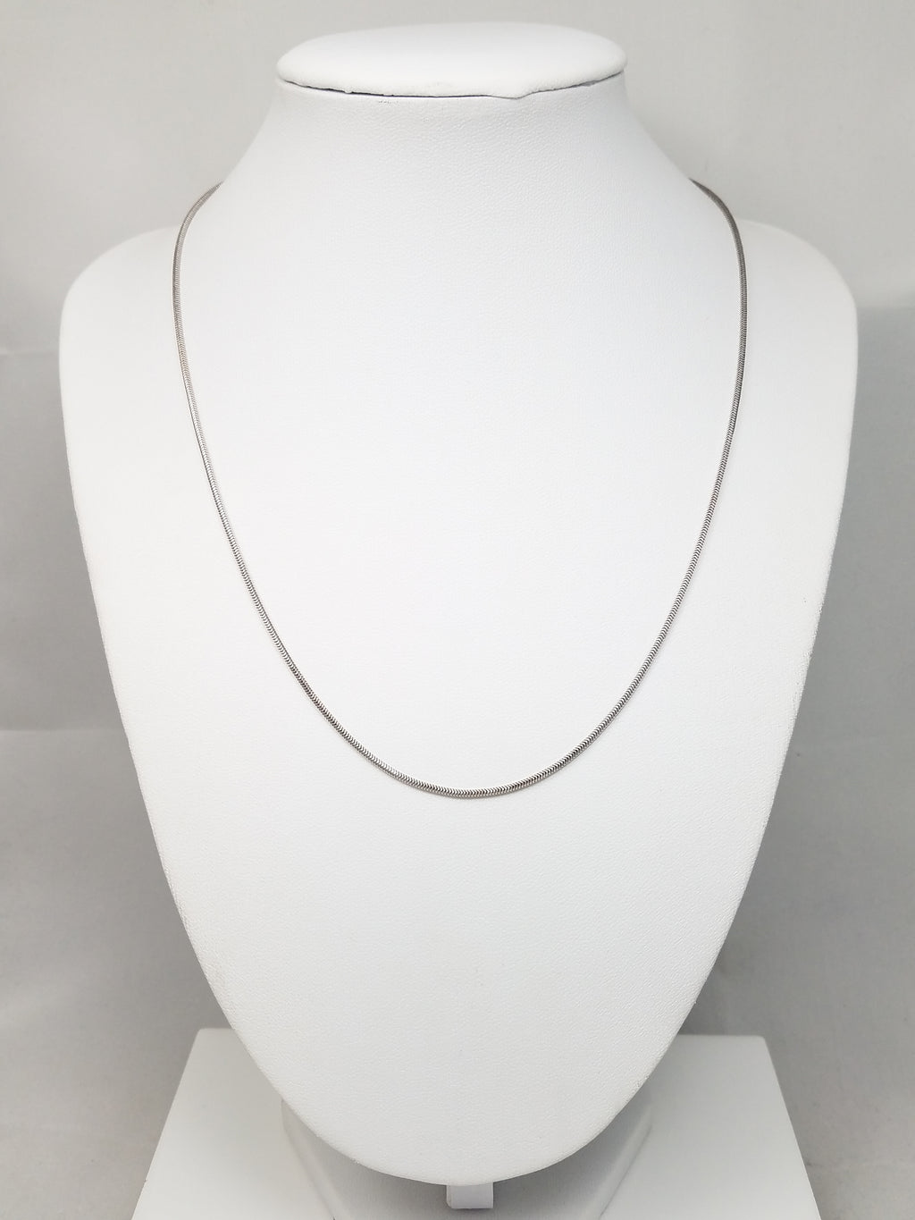 New 18" Solid 14k White Gold Italian Box Link Chain