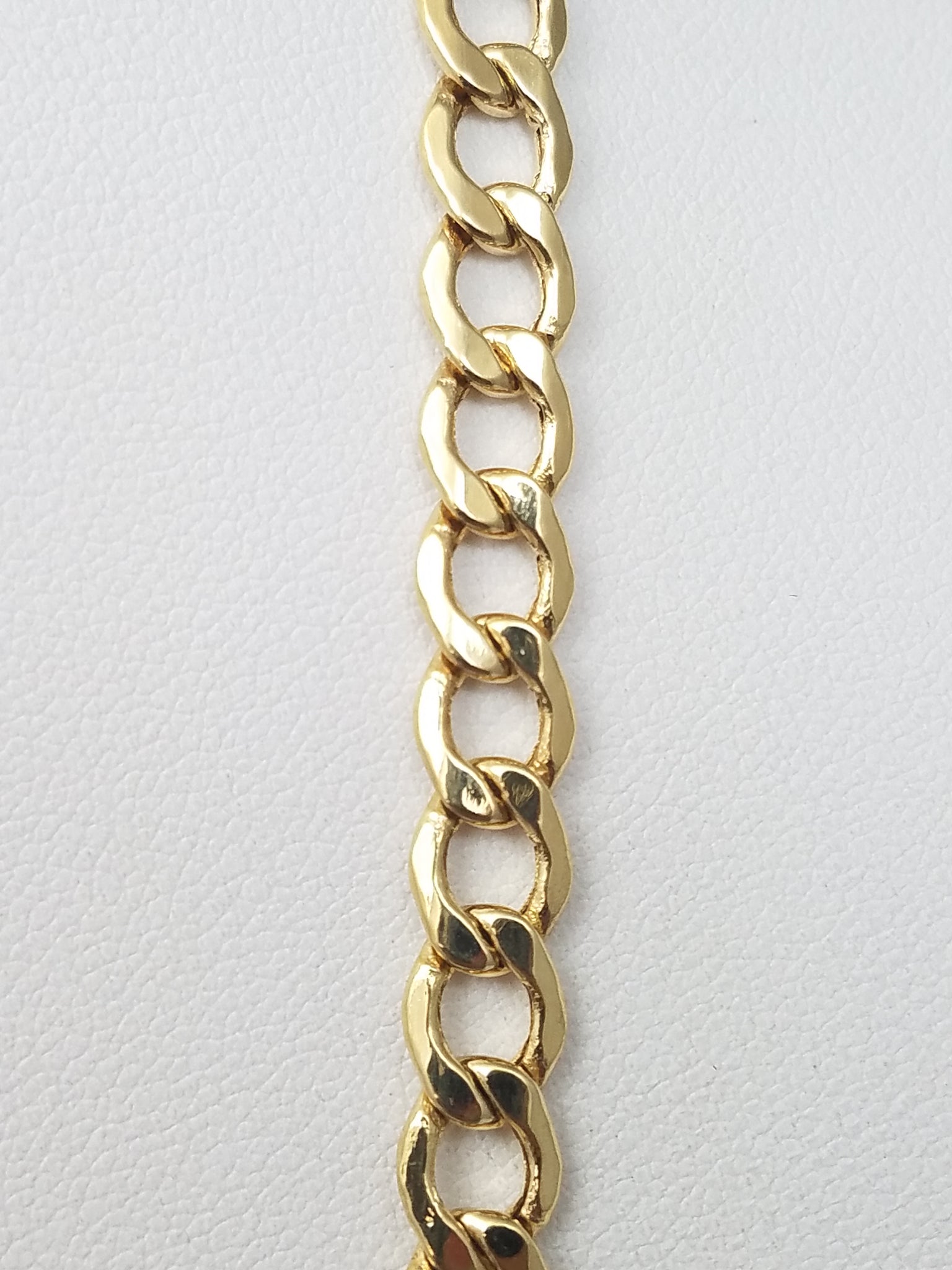 Sporty 24" Hollow 14k Yellow Gold Curb Link Chain Necklace