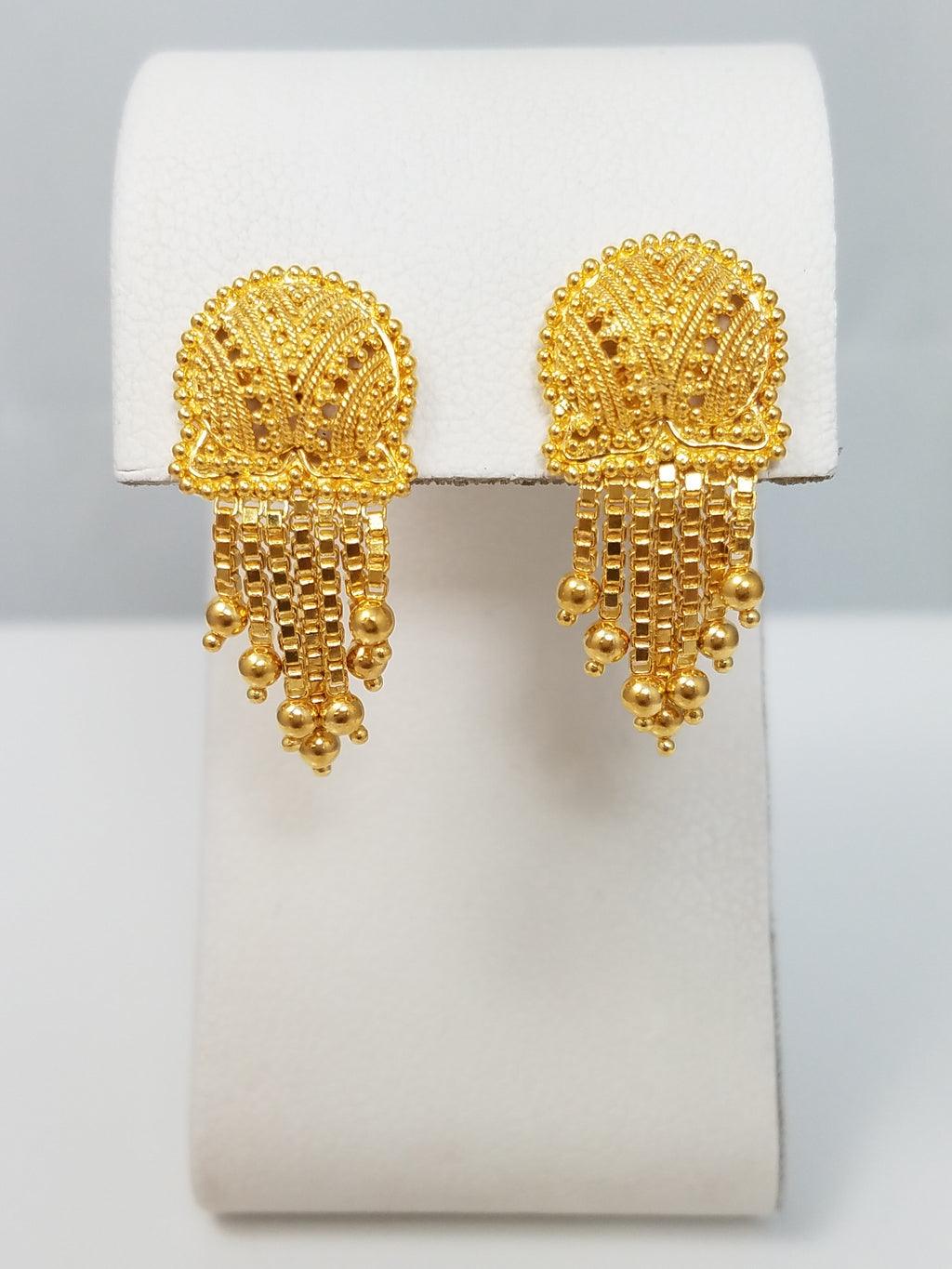 Elegant 22k Yellow Gold Dangle Earrings