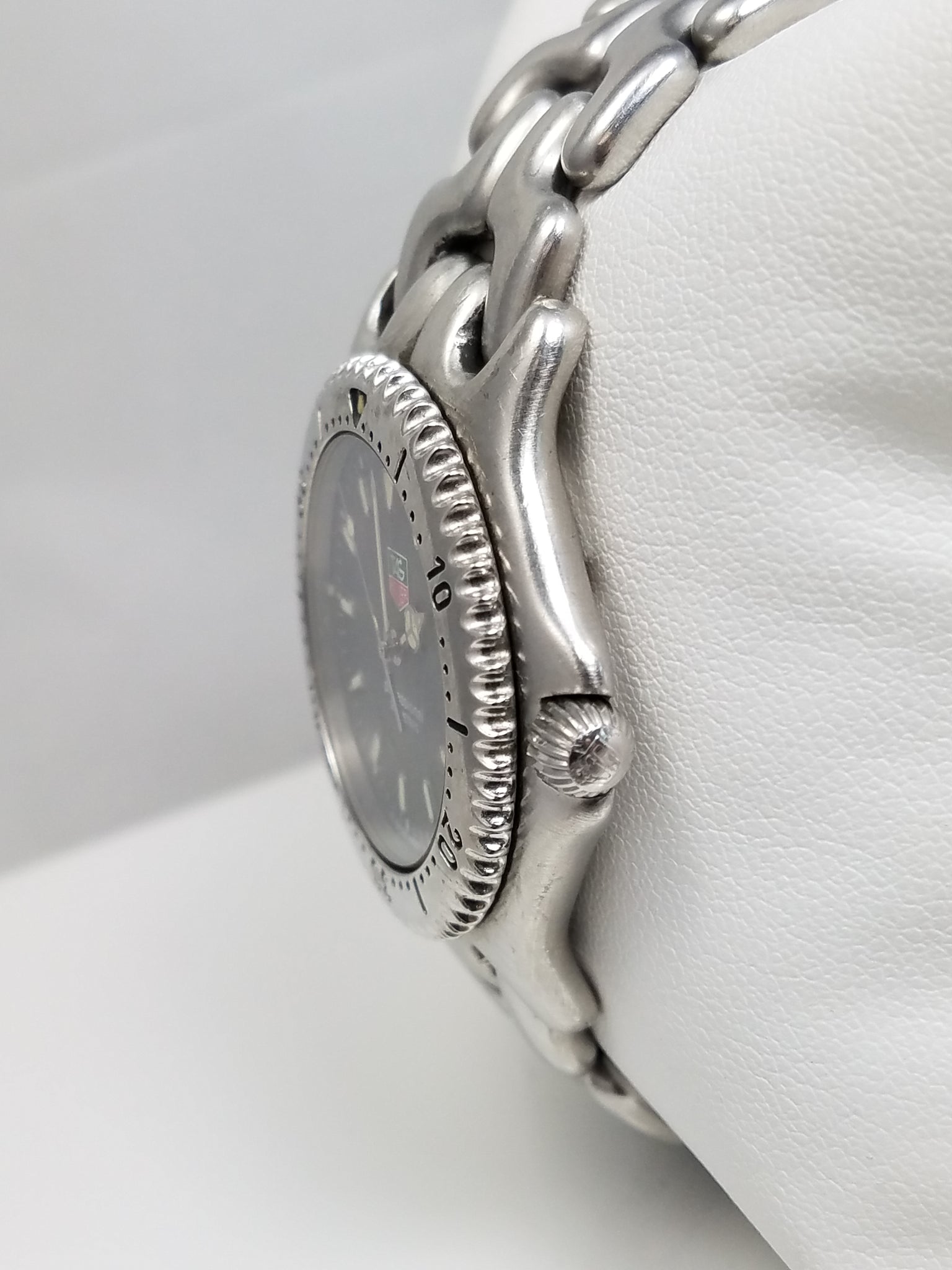 $1,500 Retail Men's/Unisex Tag Heuer "Professional" Stainless Steel Watch