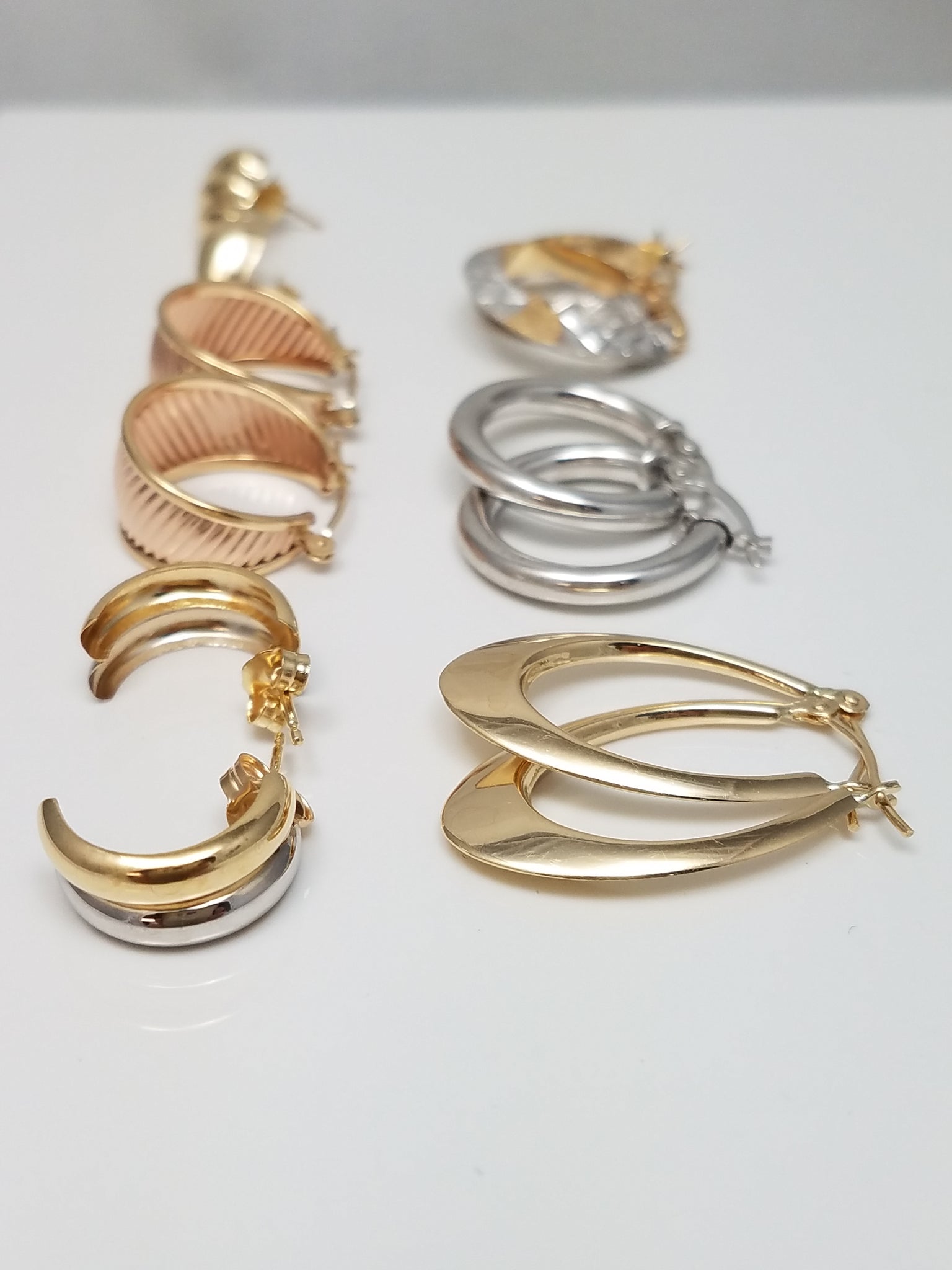 Six Splendid 14k Yellow &amp; White Gold Hollow Hoop Earring Lot