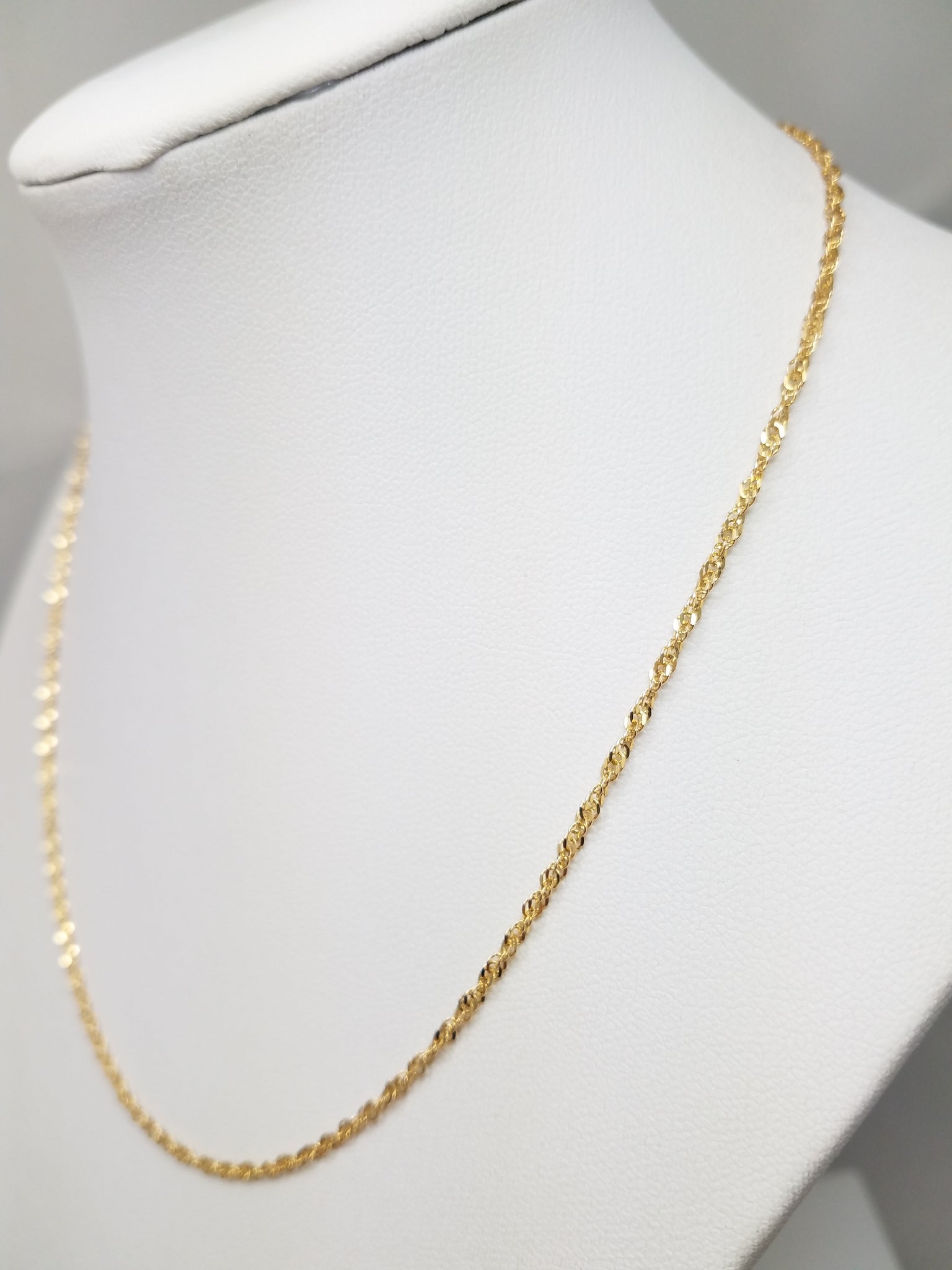 Singapore Link 16 1/4" Necklace in 14k Yellow Gold