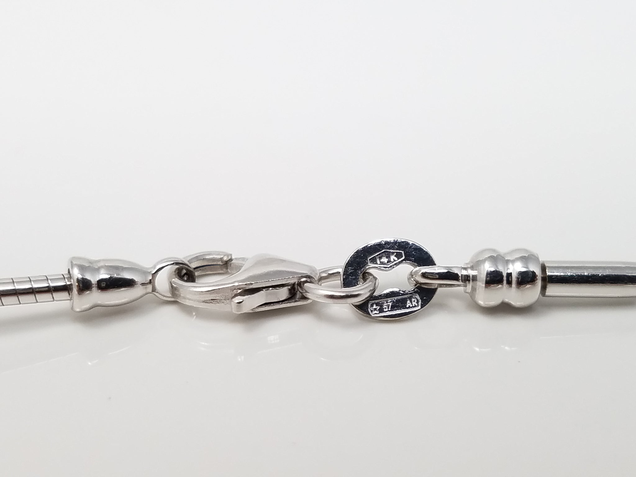 Chic 20.25" 14k White Gold Semi Rigid Snake Chain Necklace