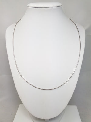 Chic 20.25" 14k White Gold Semi Rigid Snake Chain Necklace