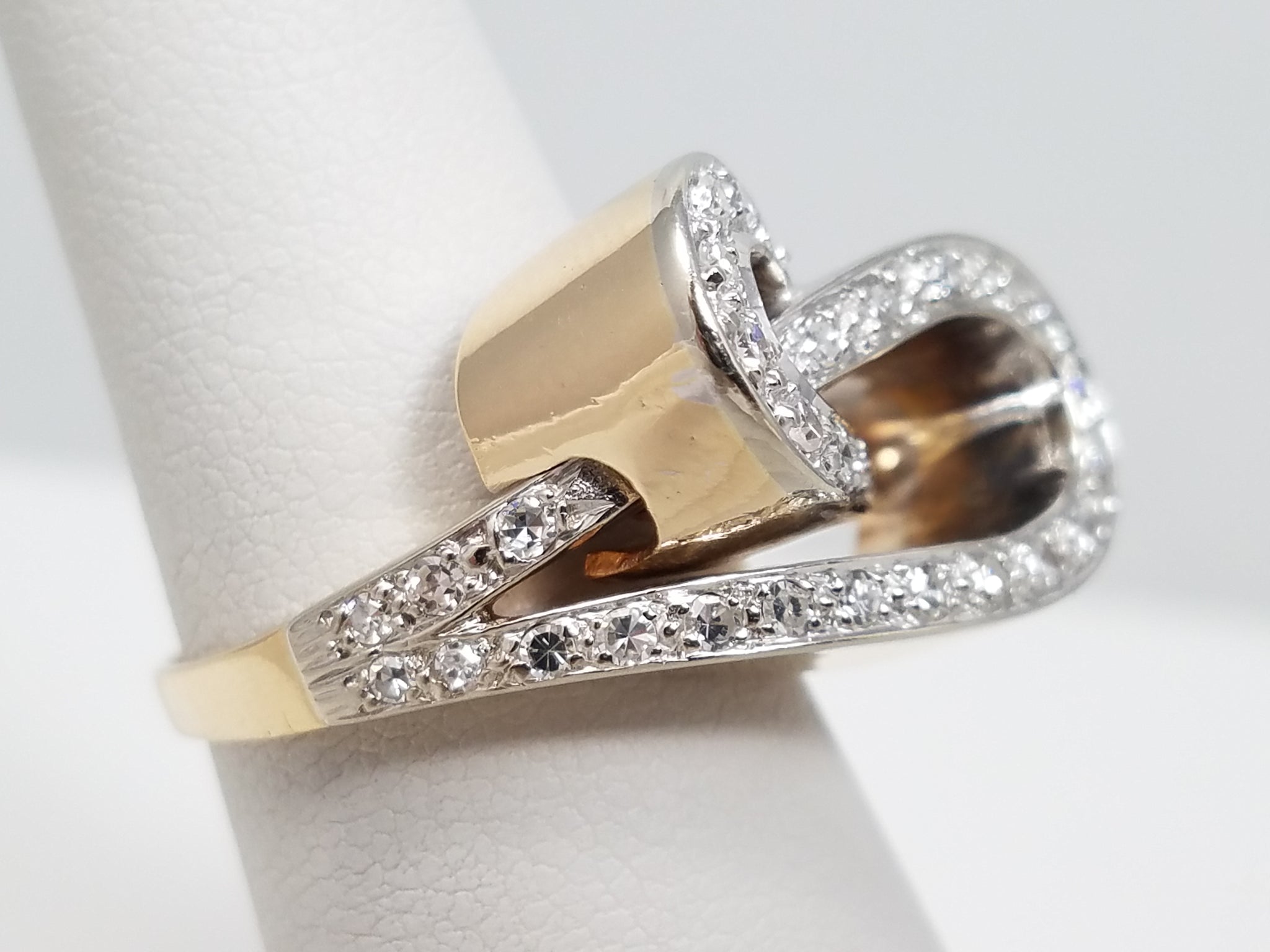 Vintage Retro 14k Yellow Gold Natural Diamond Custom Ring