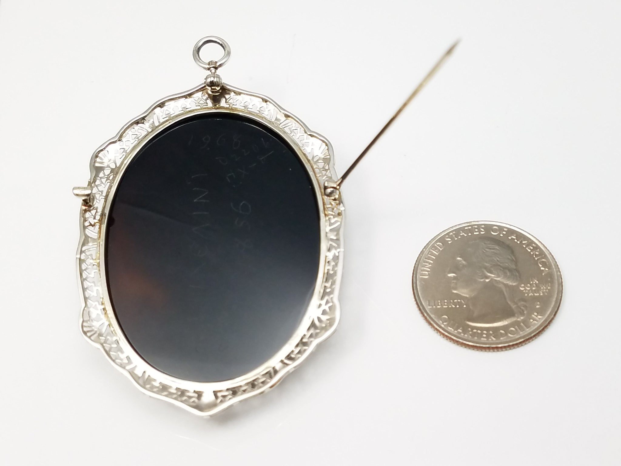 ** Museum Quality ** Exquisite 14k White Gold Antique Natural Stone Cameo Pin/Pendant