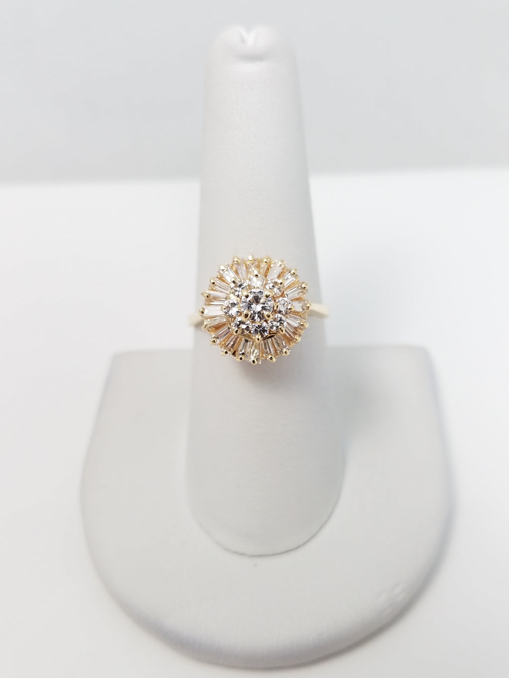 Fantastic 14k Yellow Gold Natural Diamond Ballerina Ring