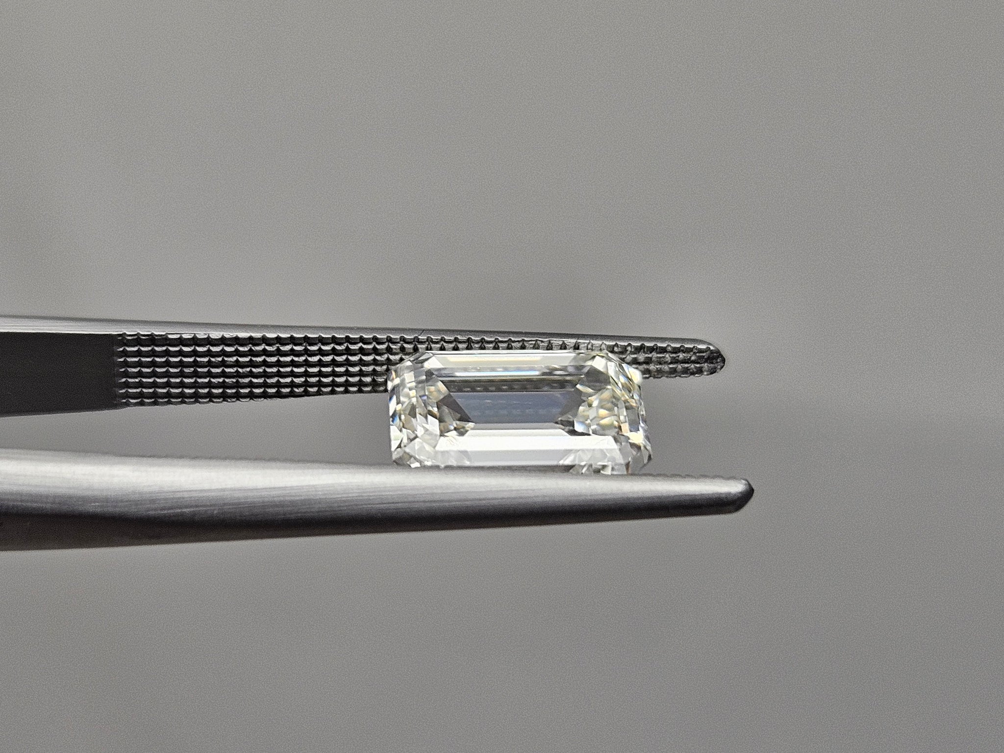 Glamorous 1.31ct Loose Natural Emerald Shape Diamond