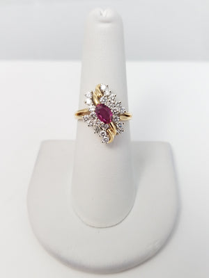 Exceptional Natural Ruby & Diamond 14k Yellow Gold Ring