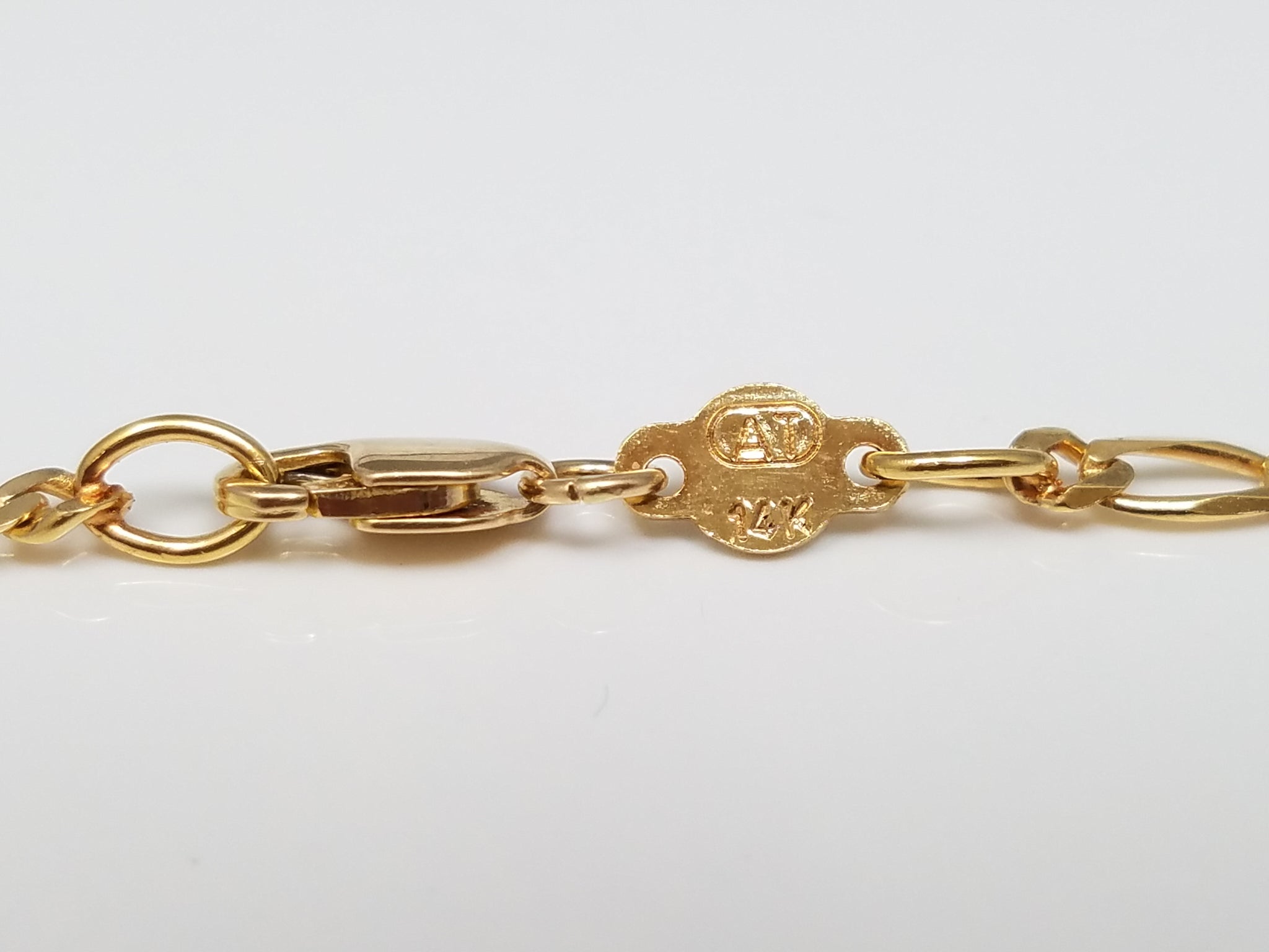 Classic 20" Solid 14k Yellow Gold Figaro Link Chain Necklace