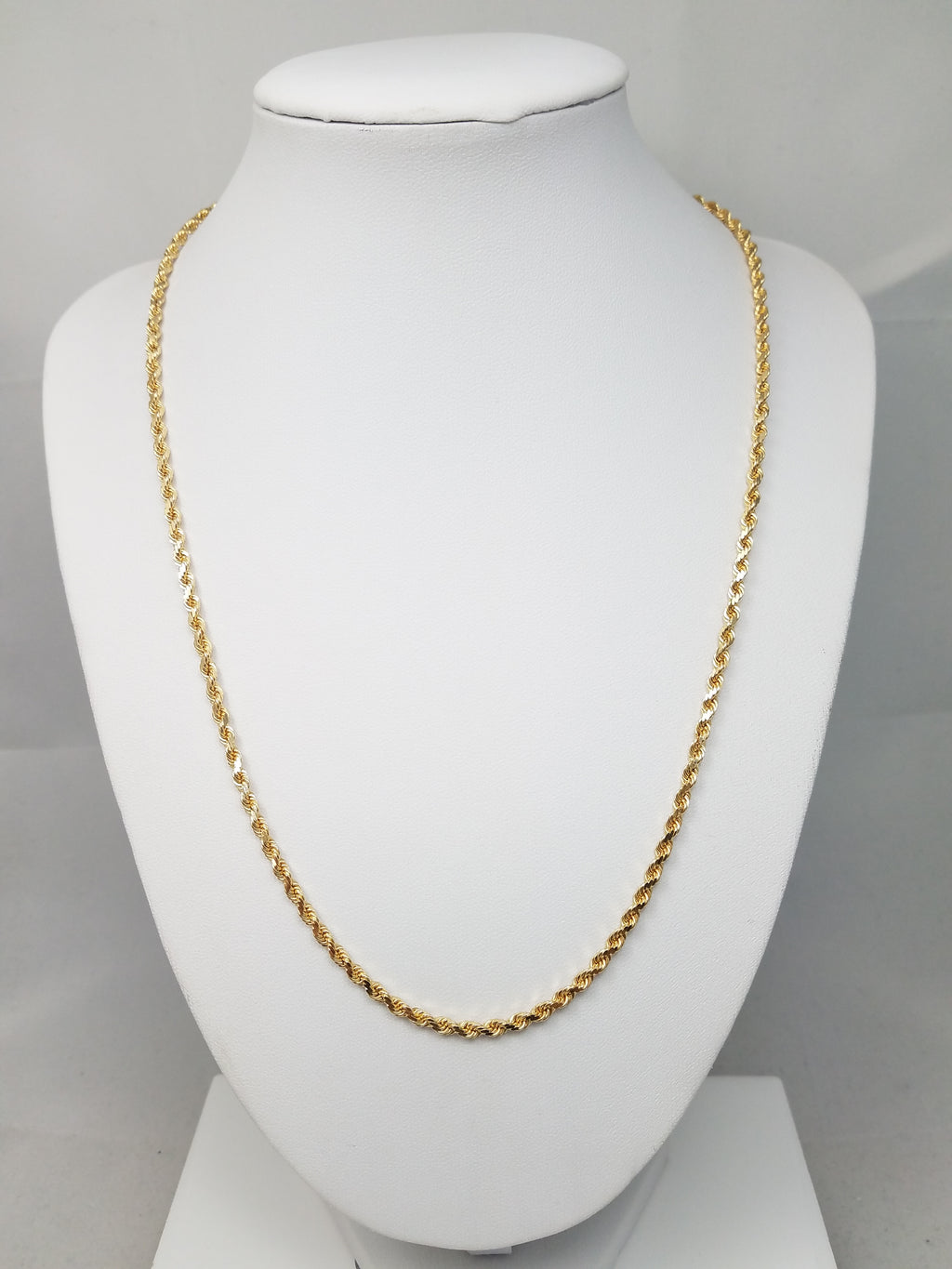 Like-New 14k Yellow Gold 20" Solid Rope Chain