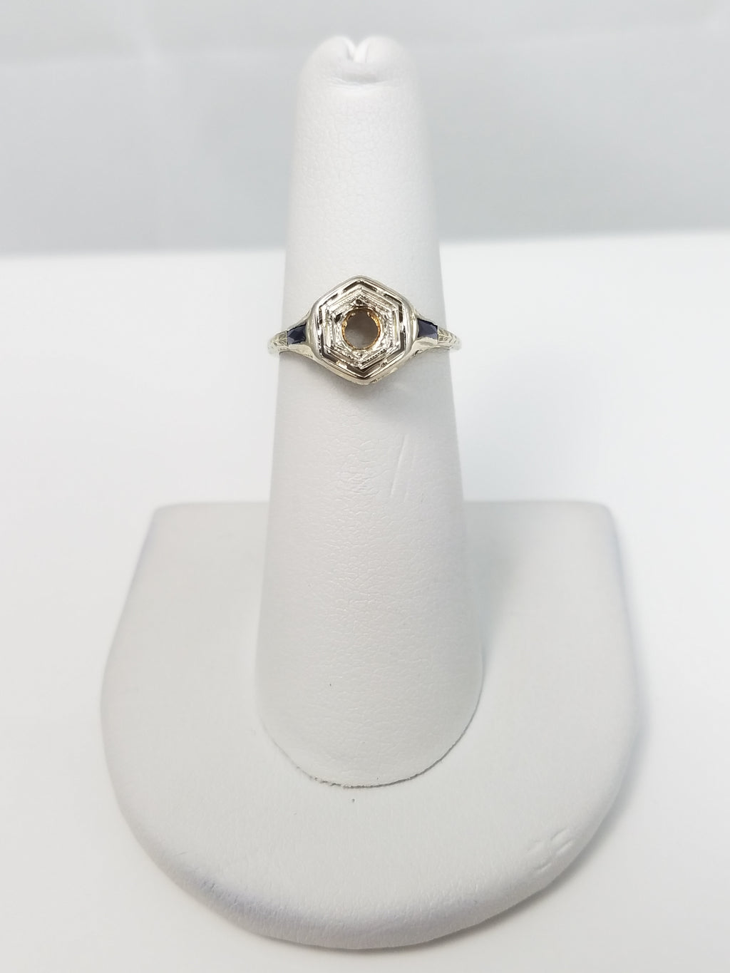 Classic 1920's 18k White Gold Filigree Engagement Ring Mount