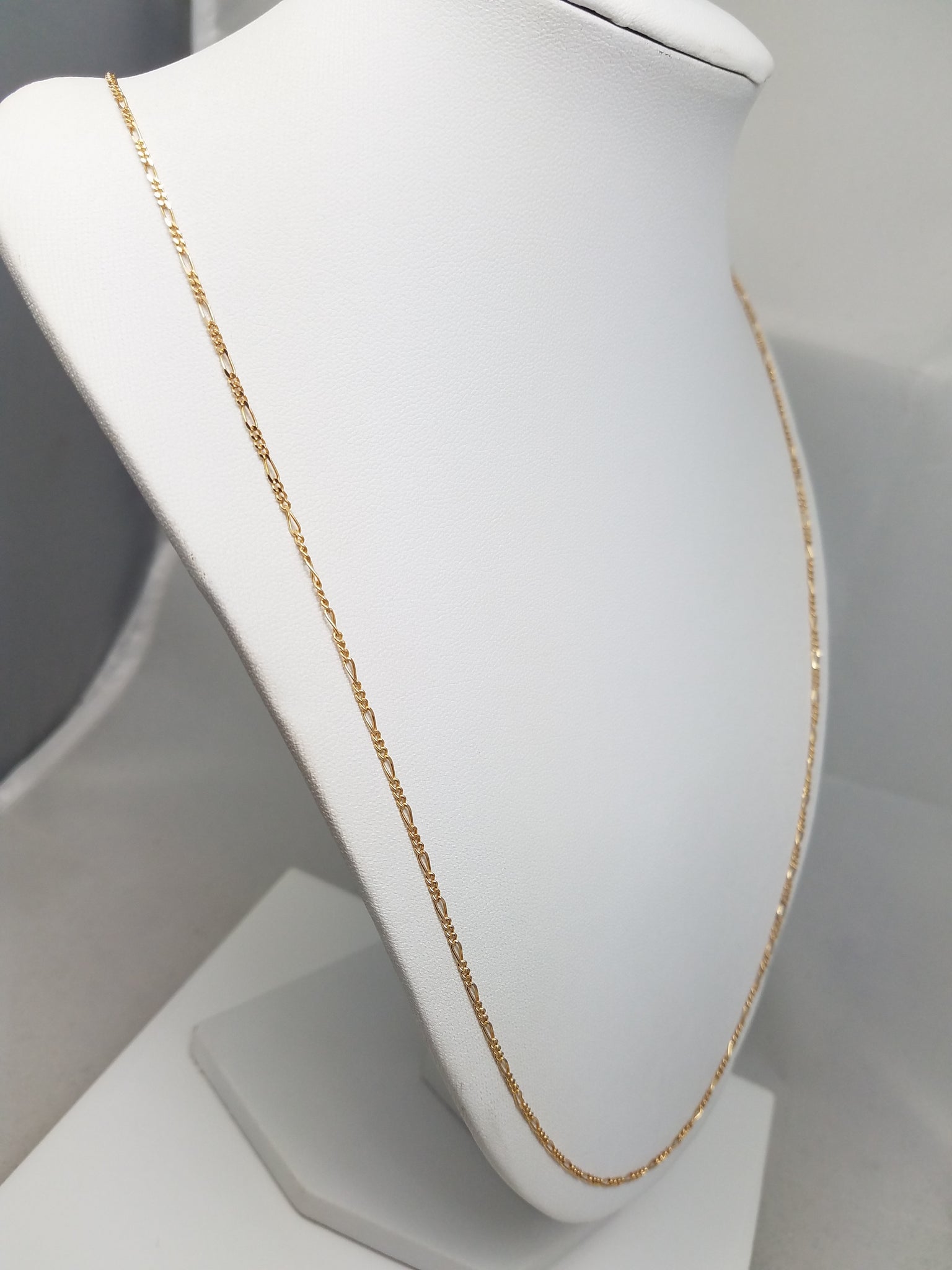 Stylish 25" Solid 14k Yellow Gold Micro Figaro Link Chain Italy