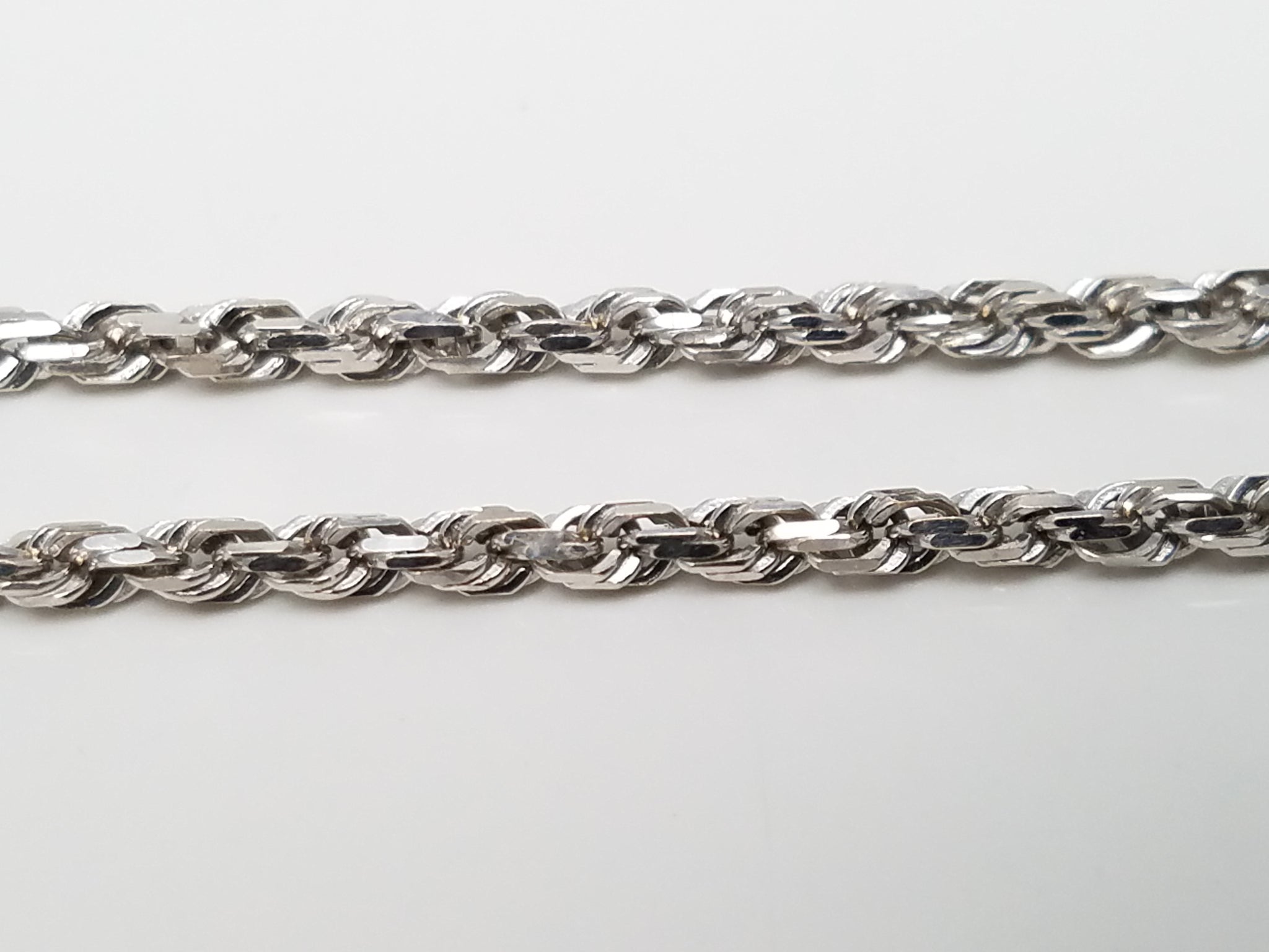 Sporty 22.5" Solid 14k White Gold Diamond Cut Rope Chain Necklace