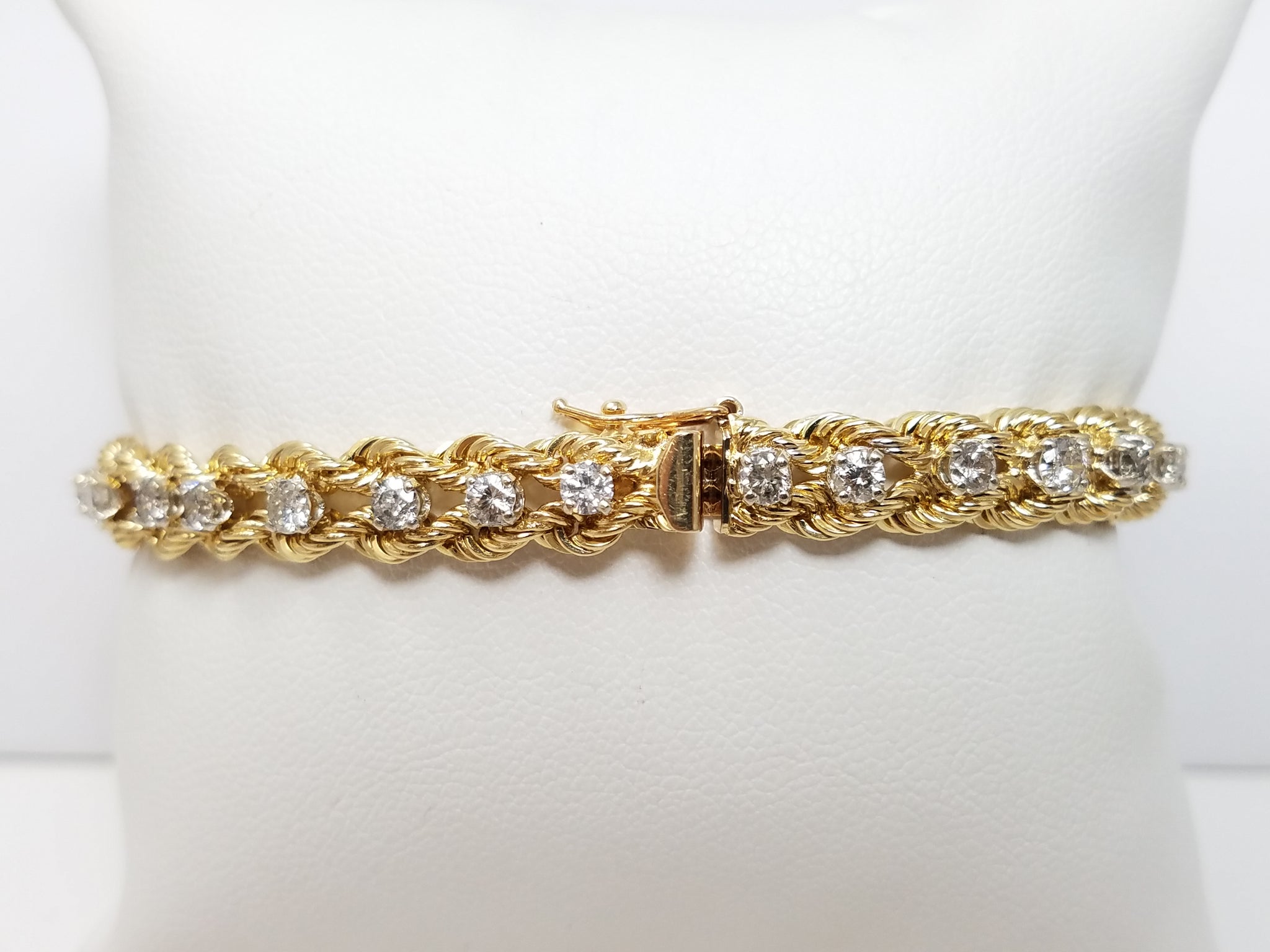 Stylish 7" Solid 14k Yellow Gold Natural Diamond Custom Bracelet