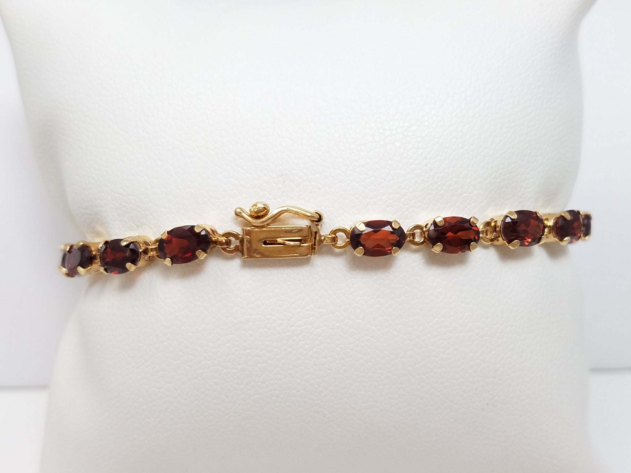 10k Yellow Gold Natural Garnet 7" Tennis Bracelet