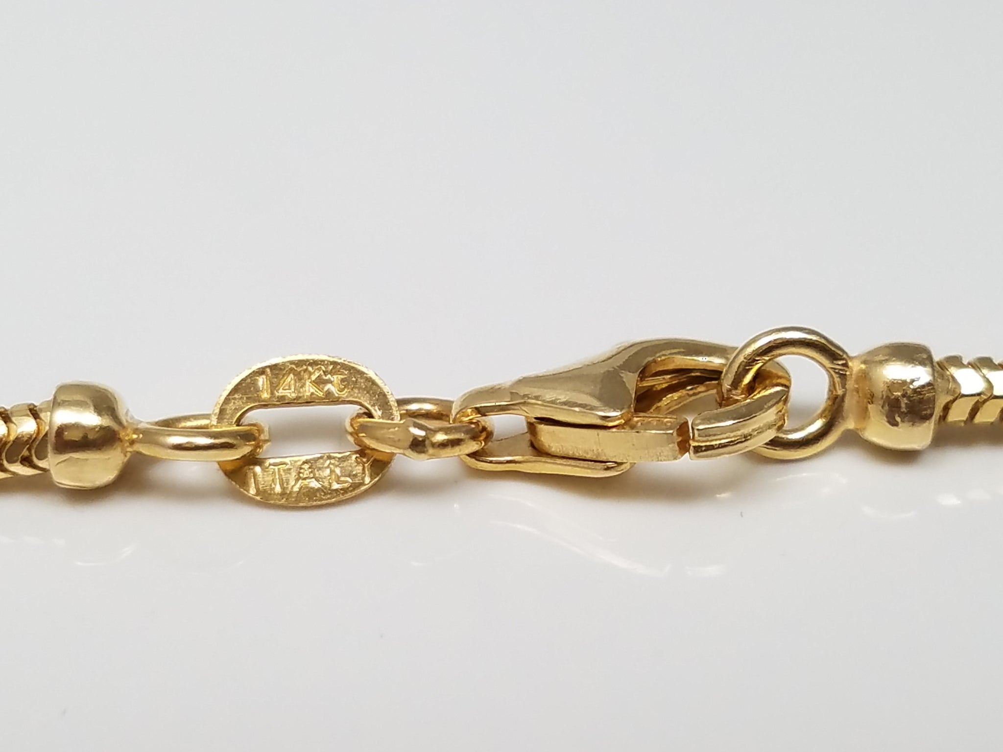 Sleek Solid Snake Chain 20" Necklace in 14k Yellow Gold