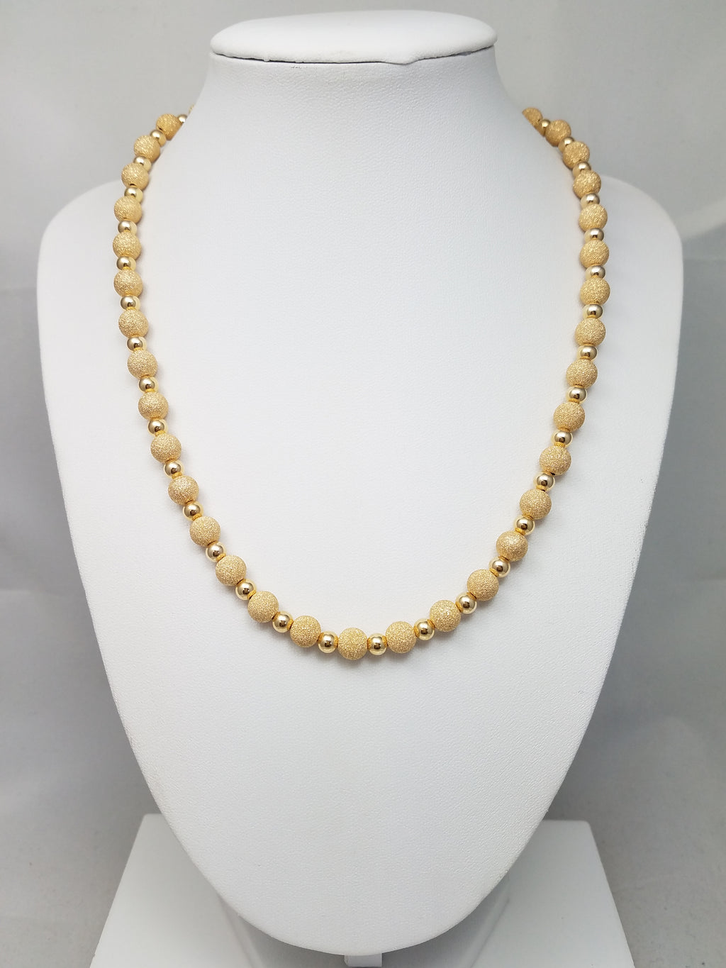 Frosty 18" Hollow 14k Yellow Gold Bead Link Chain Necklace