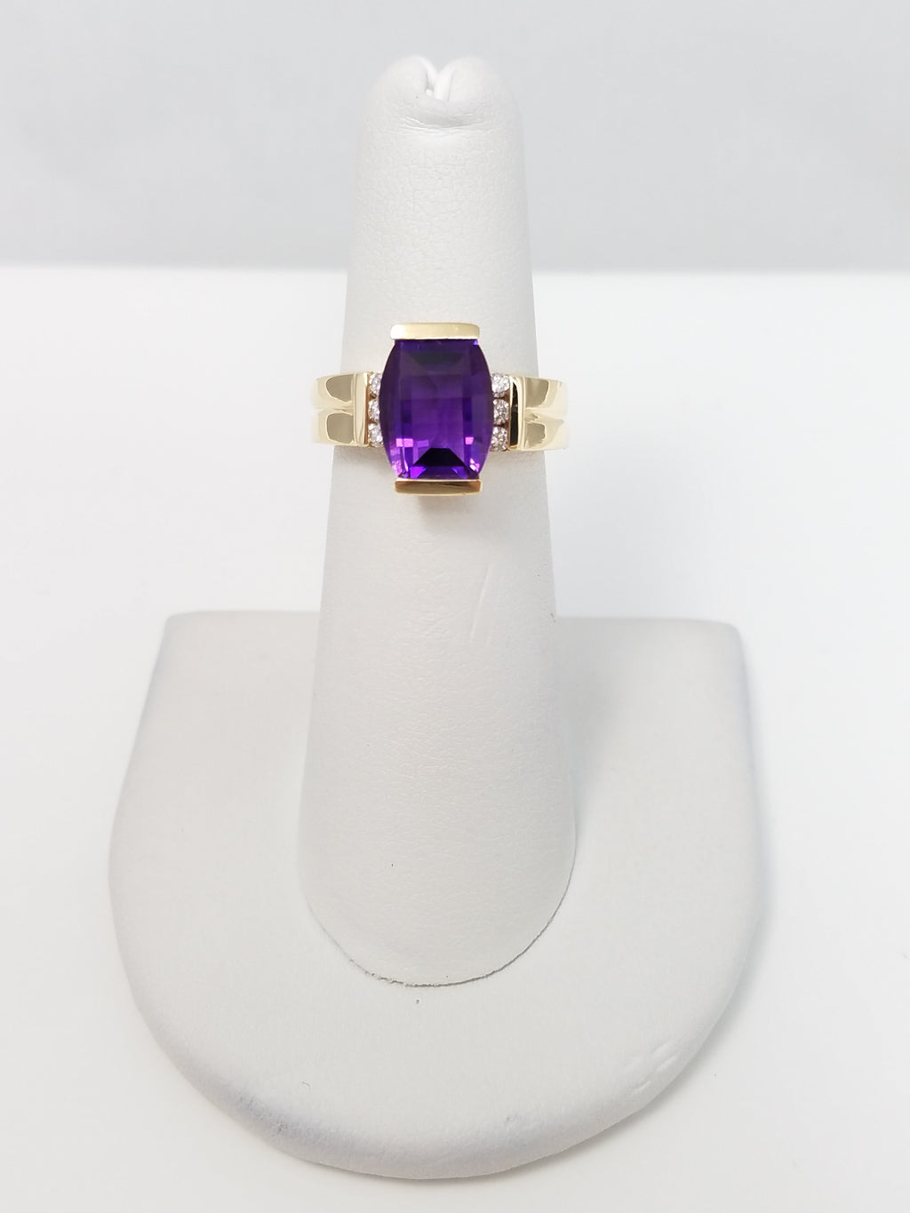 14k Yellow Gold Natural Amethyst Diamond Ring