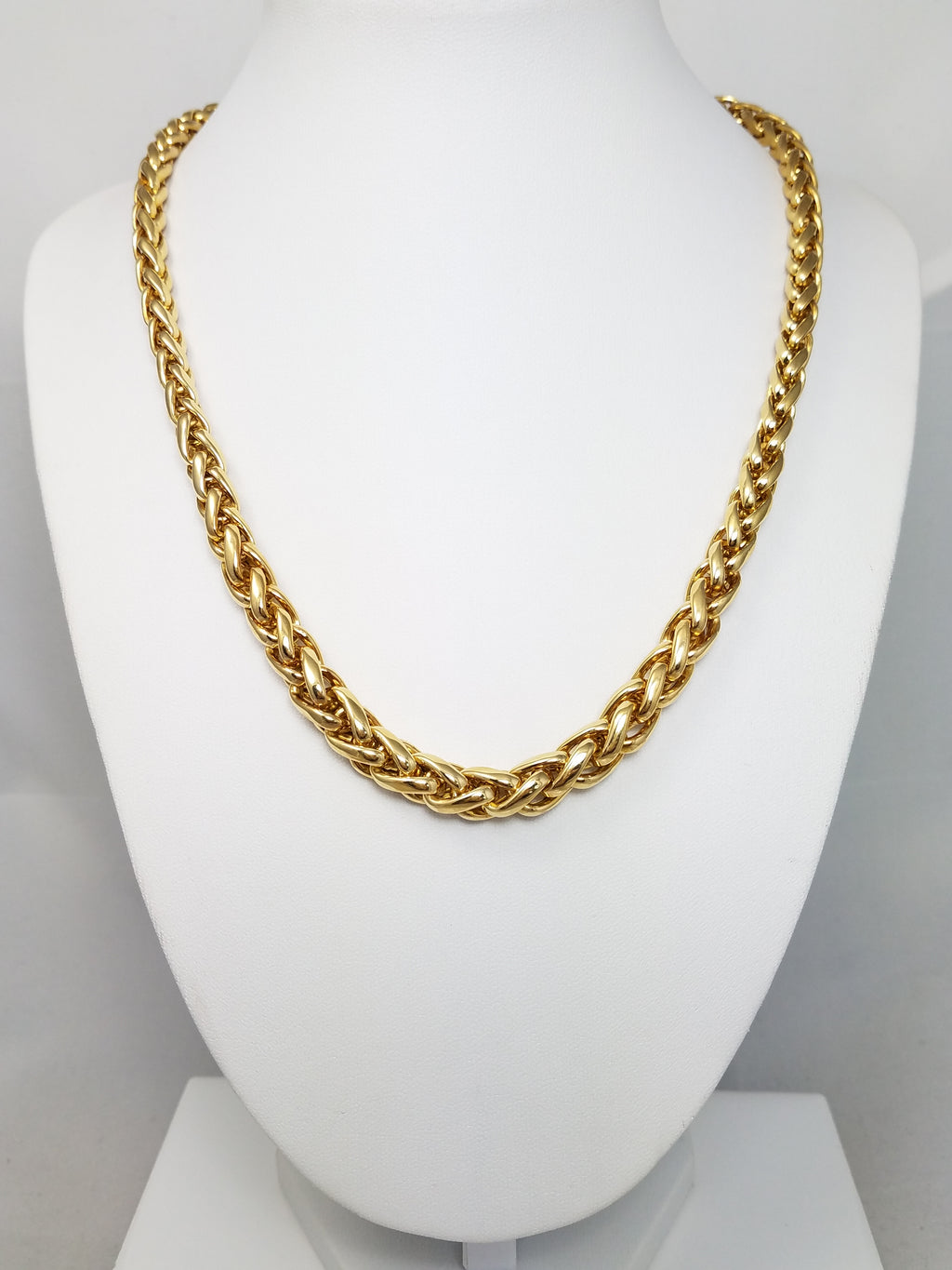 Breathtaking 18.5" Hollow 18k Yellow Gold Graduated Wheat Link Chain Necklace