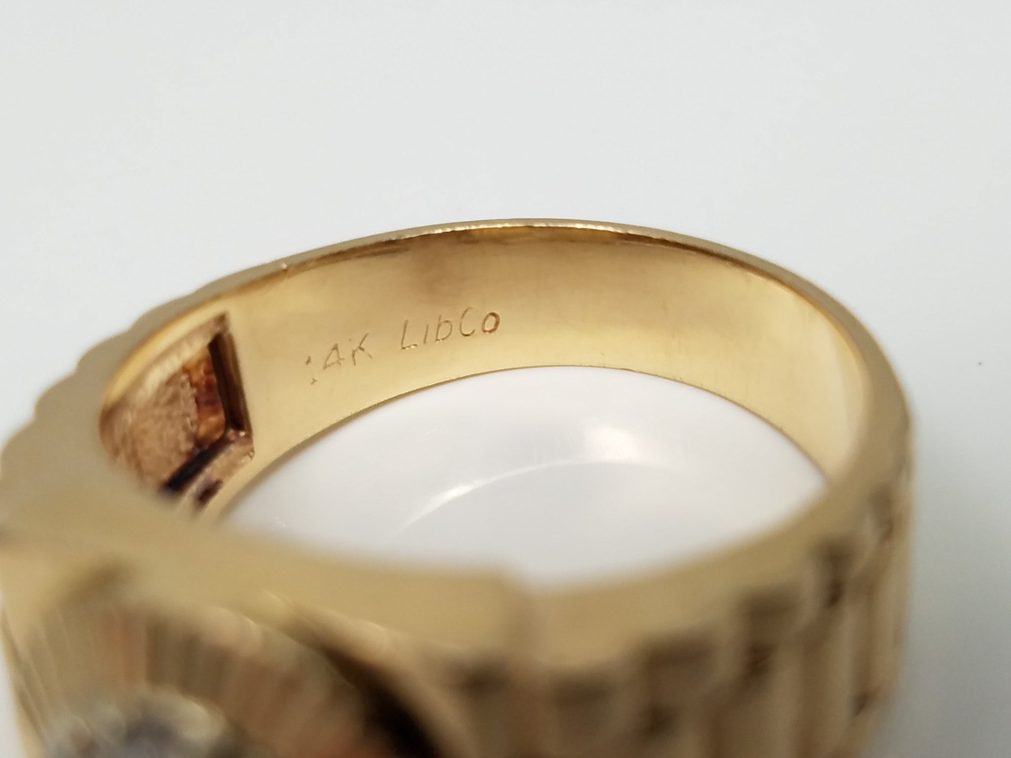 Men's 14k Yellow Gold Natural Diamond Ring