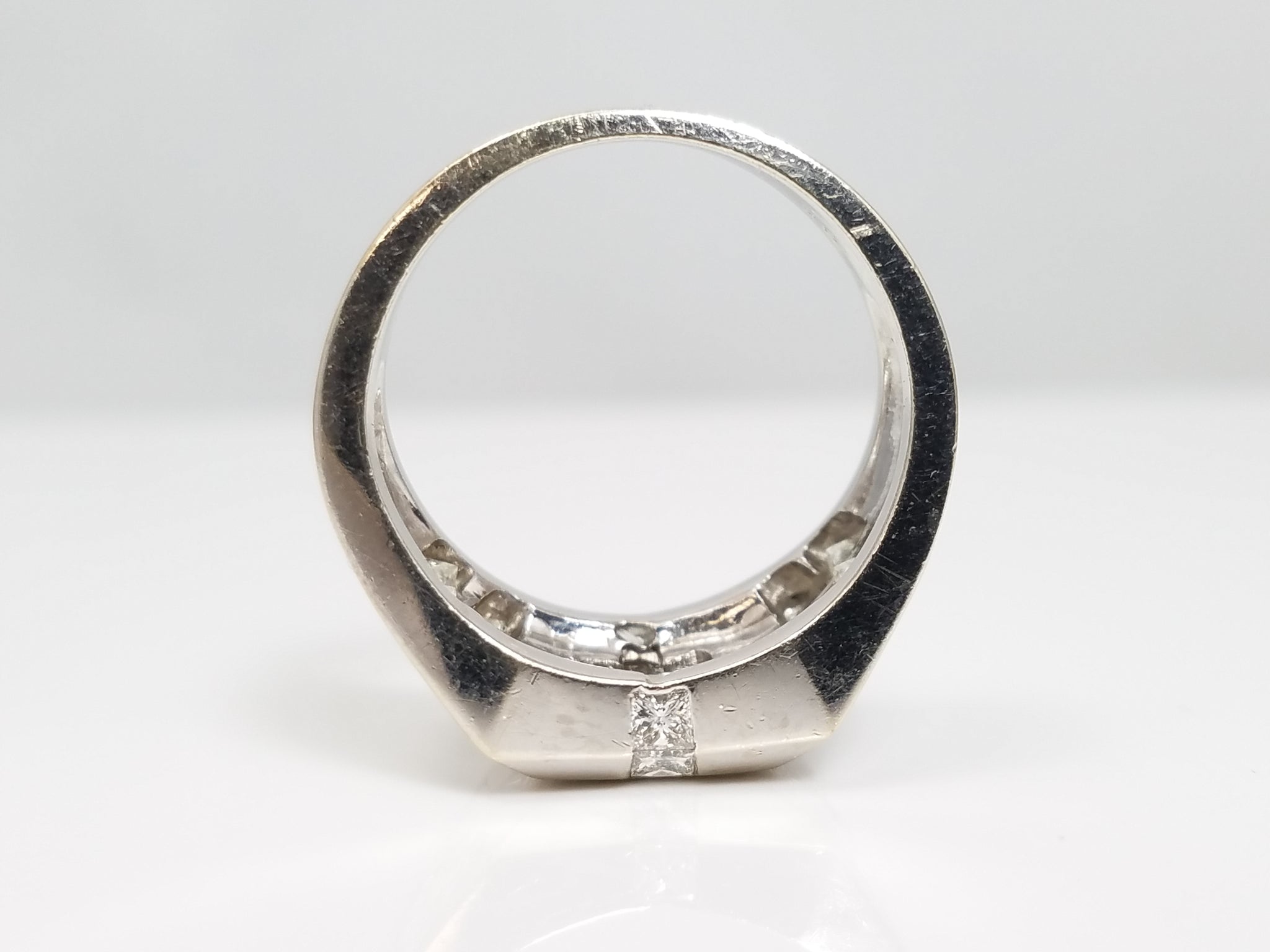 Fantastic Unisex 18k White Gold Natural Diamond Custom Ring