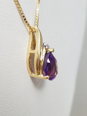 Soothing 18" 14k Yellow Gold Natural Amethyst Diamond Pendant Necklace