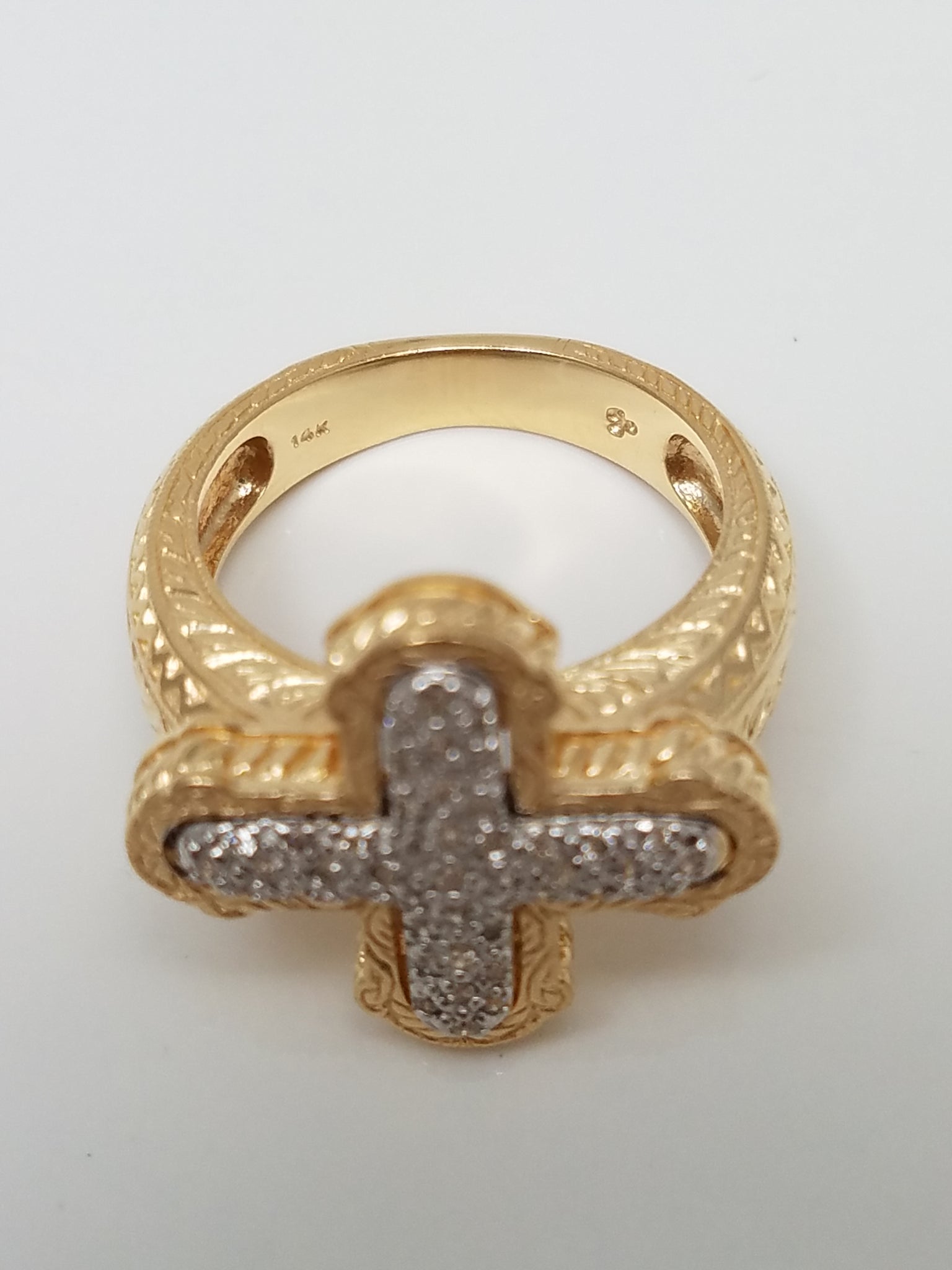 Fabulous 14k Yellow Gold Natural Diamond Cross Ring