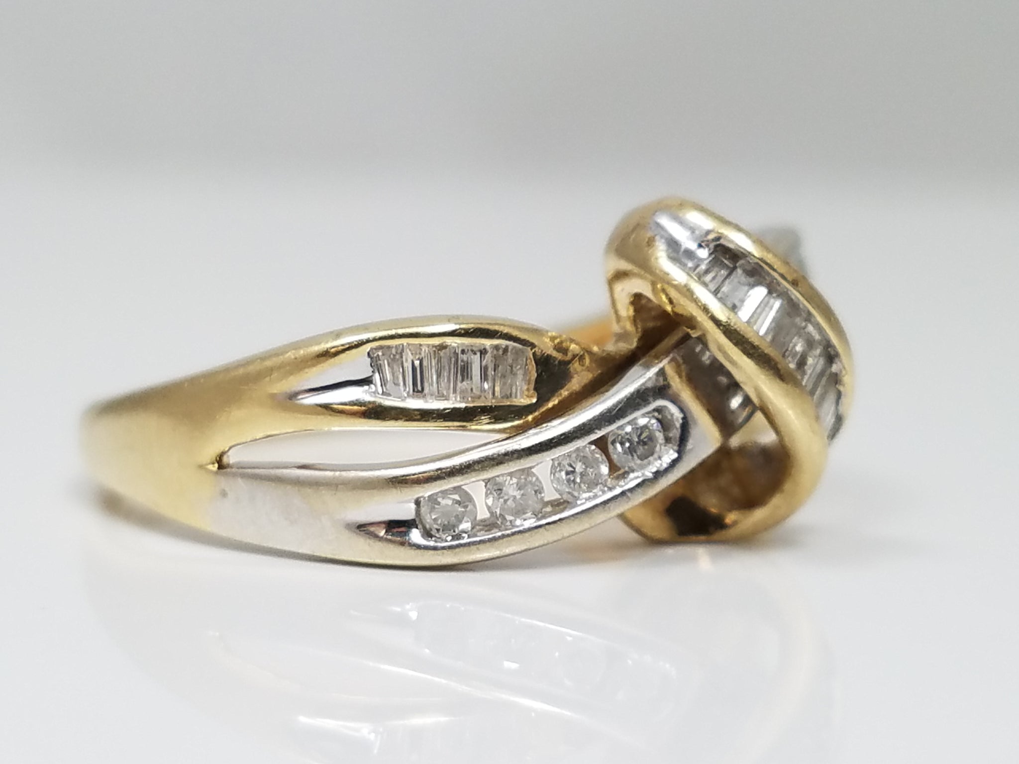 Abstract 10k Two Tone Gold Natural Diamond Swirly Ring Band