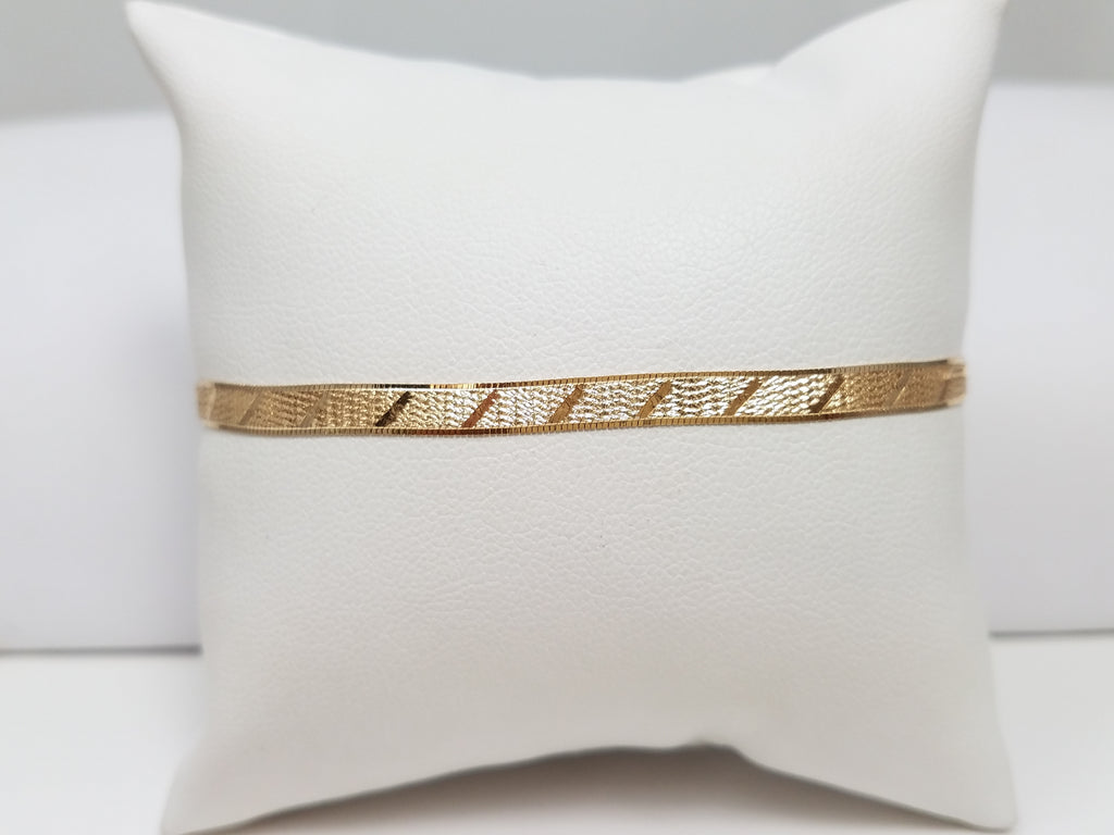 Snazzy 7.5" 14k Yellow Gold Reversible Diamond Cut Herringbone Bracelet