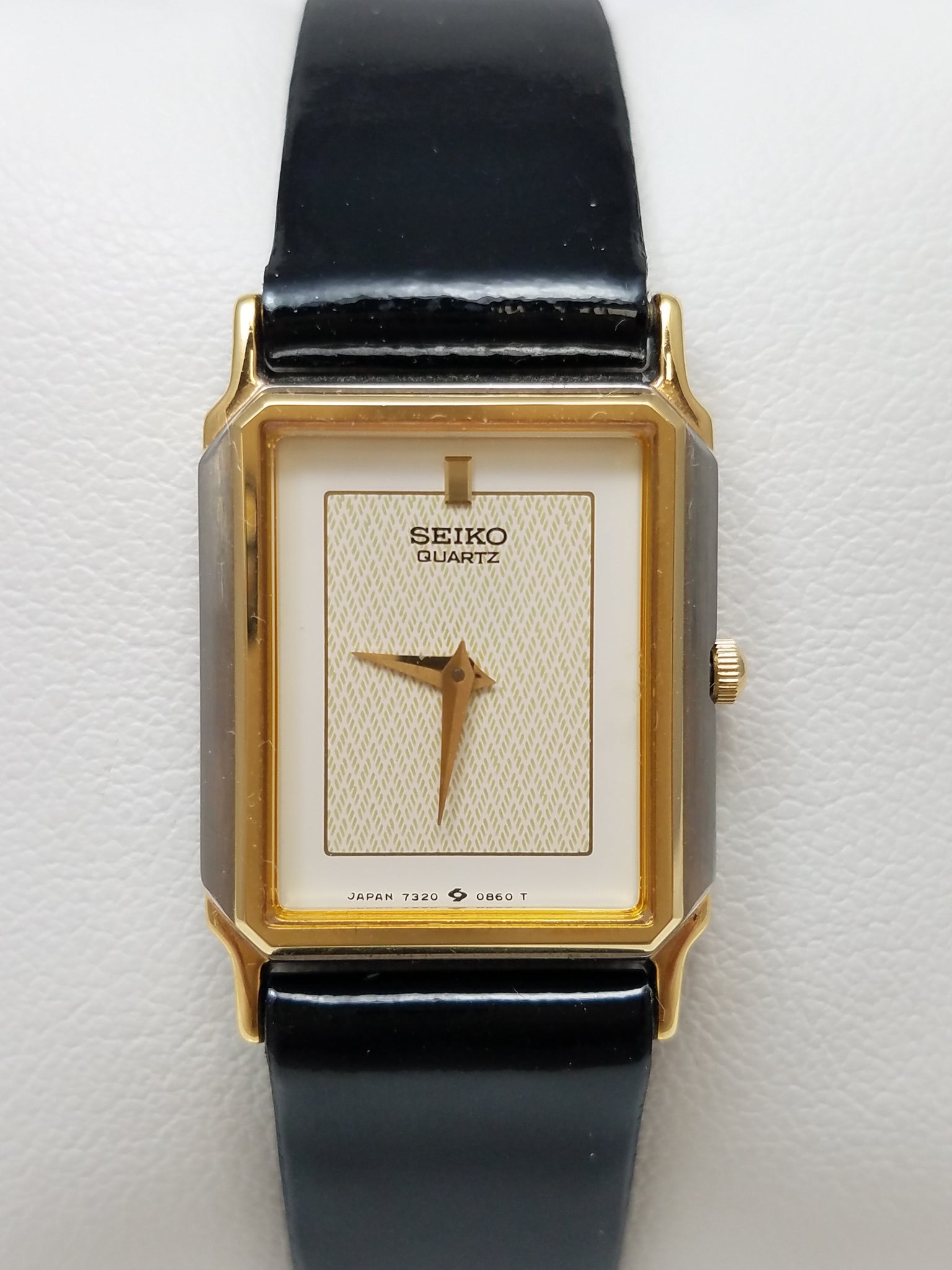 New From Store Closing in 1990's: Ladies Seiko Watch w/Box