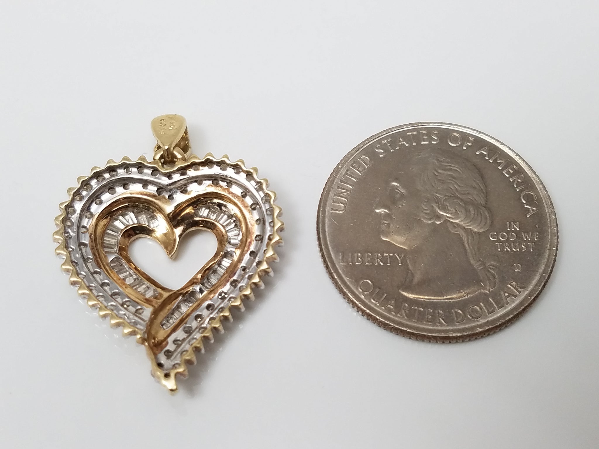 Luxurious 10k Yellow Gold Natural Diamond Heart Pendant