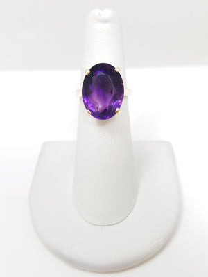 Bold 14k Yellow Gold Natural Amethyst Solitaire Ring
