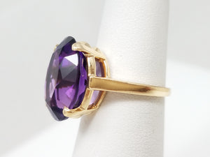 Bold 14k Yellow Gold Natural Amethyst Solitaire Ring