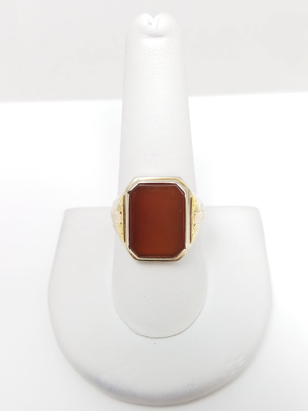 Fashionable 1930's Art Deco 10k Tri Color Gold Natural Carnelian Agate Ring