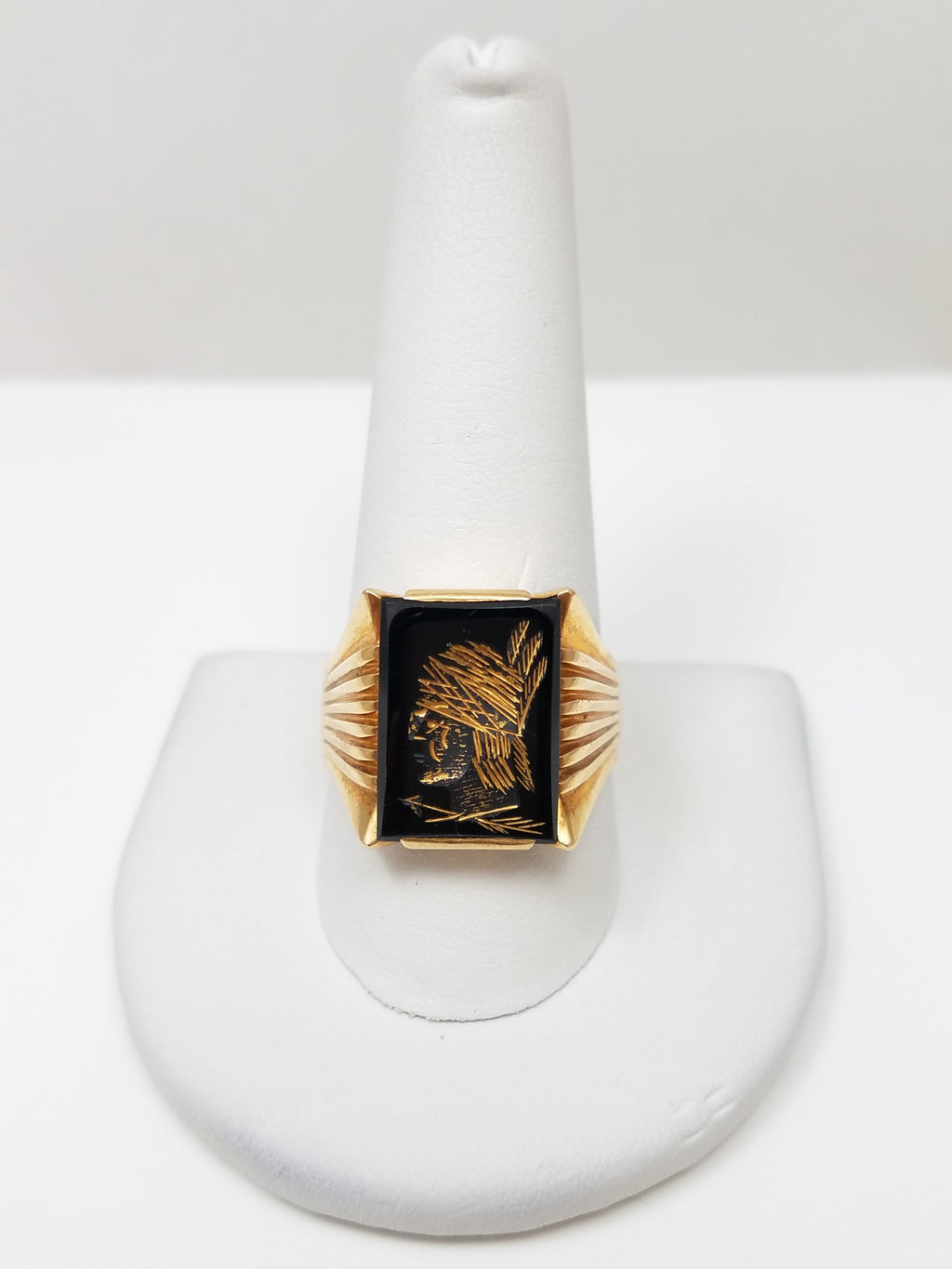 Vintage 18k Yellow Gold Natural Onyx Inlaid Gold Men's Ring