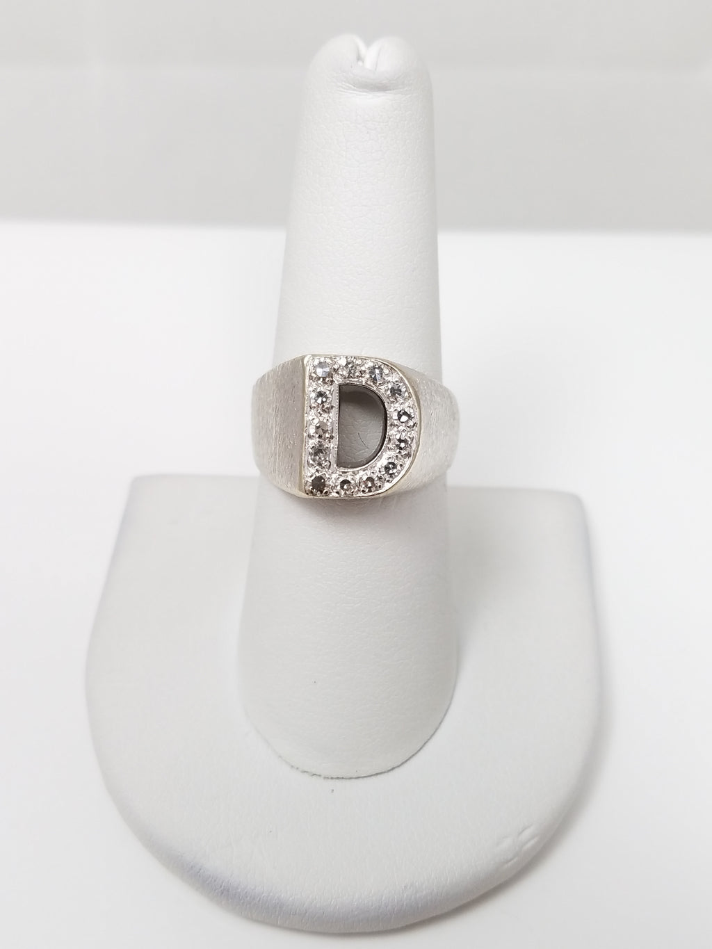 Fancy 18k White Gold Natural Diamond "D" Ring