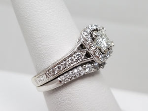 Extraordinary 14k White Gold IGI Certified 1.55ctw Natural Diamond Engagement Ring Set