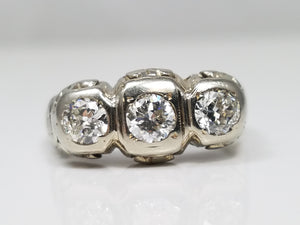 Elegant 1930's Art Deco 18k White Gold 0.60ctw Diamond Engagement Ring