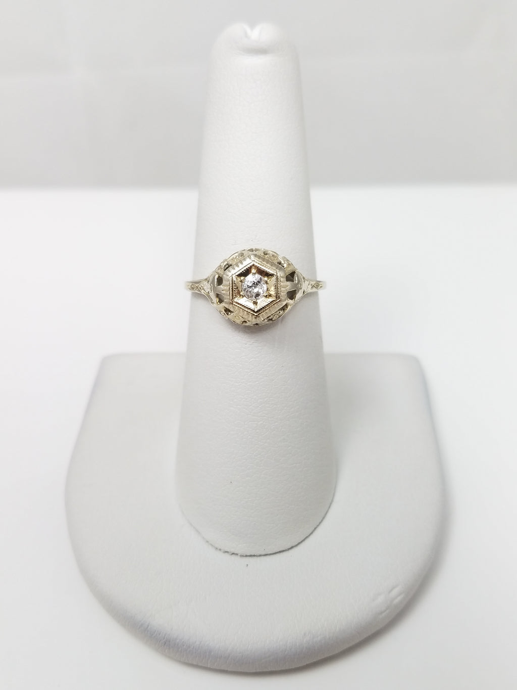 Classy 1930's Art Deco 18k White Gold Natural Diamond Engagement Ring
