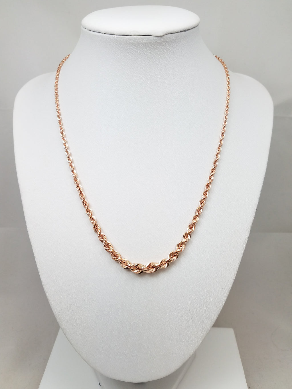 New! Fascinating 17.5" 14k Rose Gold Graduating Rope Chain Necklace