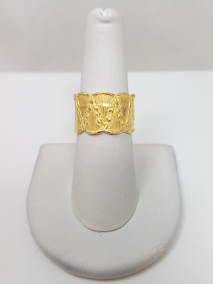 Luxurious Italian 18k Yellow Gold Ring Band