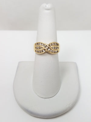 Captivating Natural Diamond 14k Yellow Gold Ring