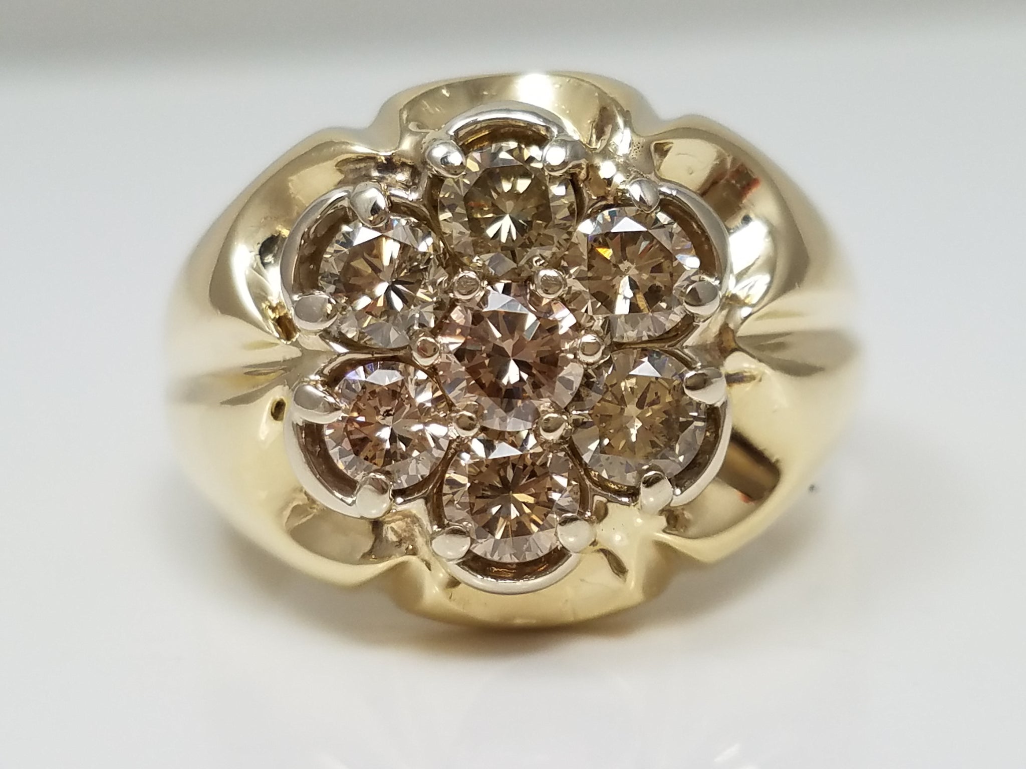 Dapper Men's 14k Yellow Gold 1.25ctw Natural Diamond Cluster Ring