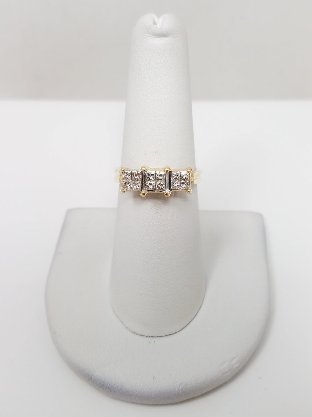 Shimmering 14k Yellow Gold Natural Diamond Custom Ring